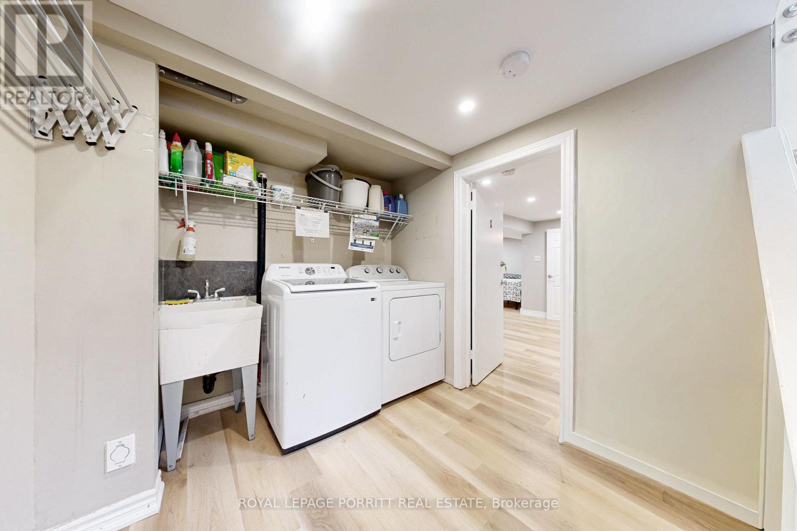 B - 73 Gort Avenue, Toronto, Ontario  M8W 3Y9 - Photo 14 - W12438005
