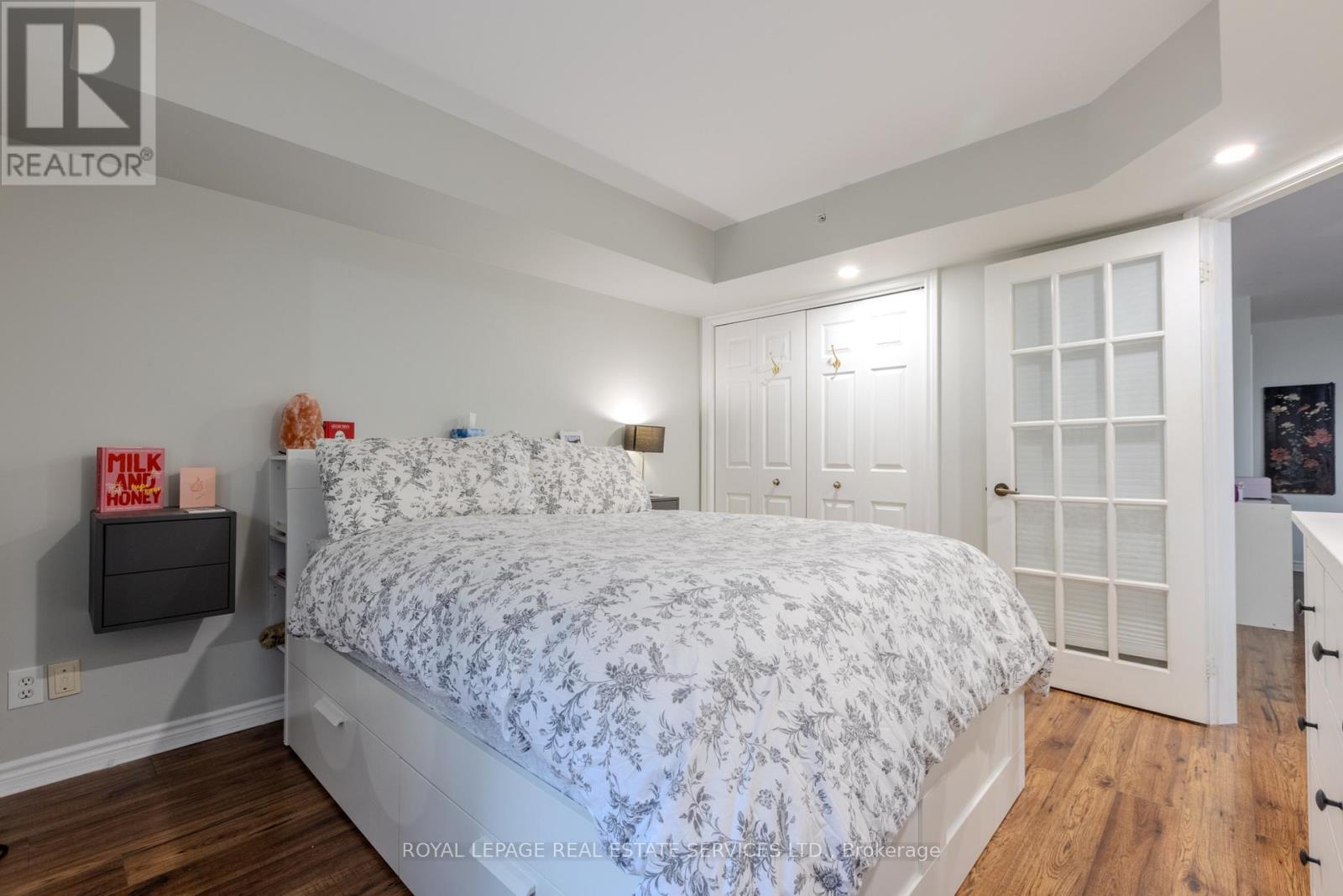 107 - 4013 Kilmer Drive, Burlington, Ontario  L7M 4M3 - Photo 9 - W12438014