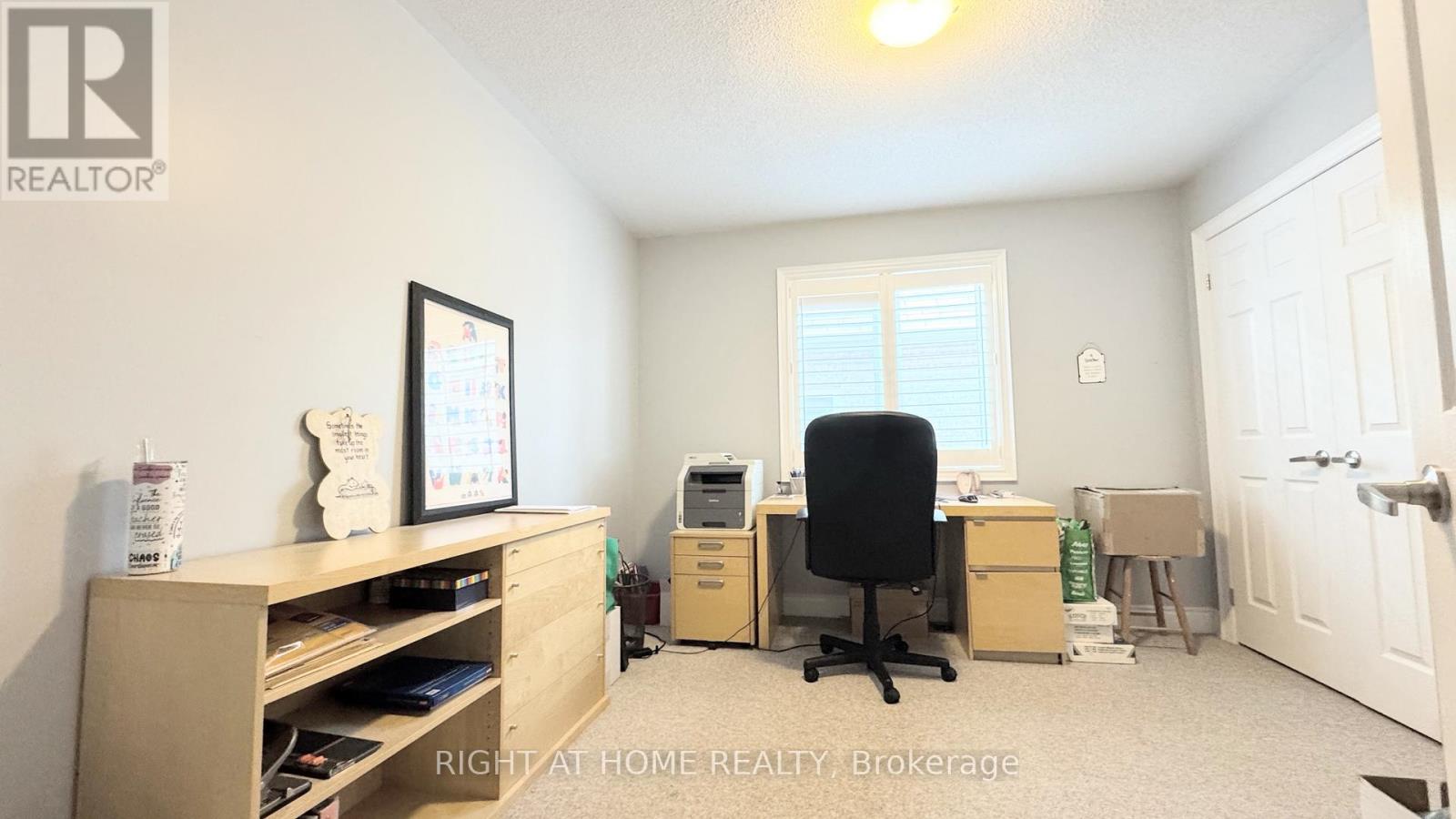 2431 Pine Glen Road, Oakville, Ontario  L6M 0R6 - Photo 19 - W12438028