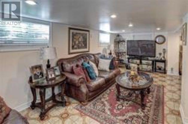 149 Lambton Avenue, Toronto, Ontario  M6N 2T1 - Photo 11 - W12438033
