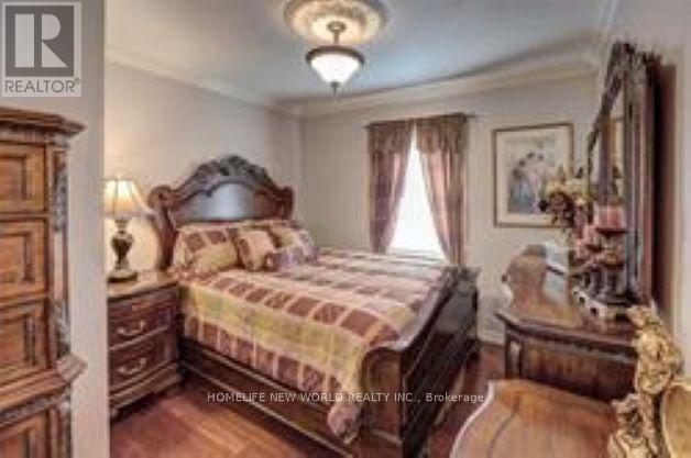 149 Lambton Avenue, Toronto, Ontario  M6N 2T1 - Photo 8 - W12438033