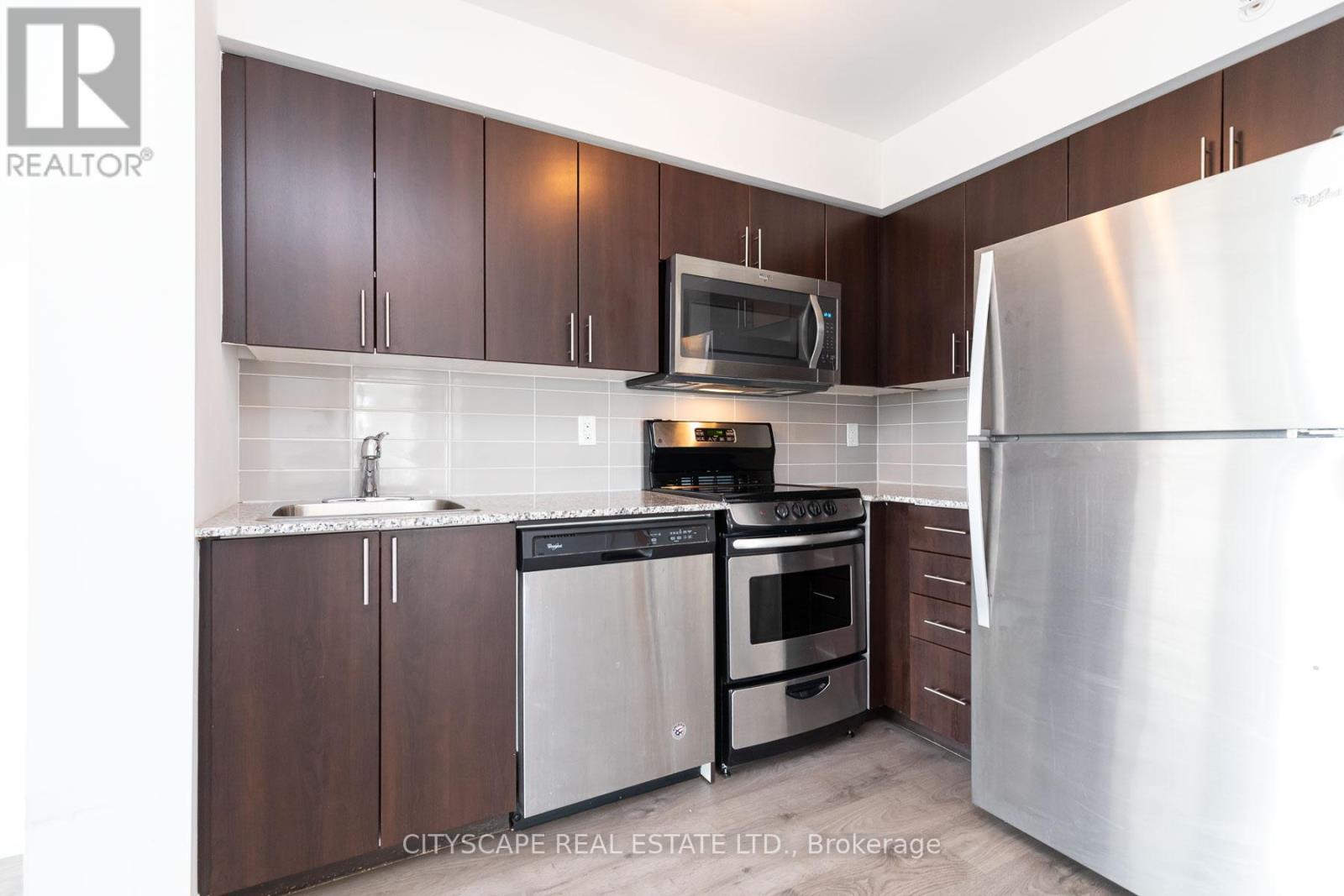 1604 - 1420 Dupont Street, Toronto, Ontario  M6H 4J8 - Photo 4 - W12438038