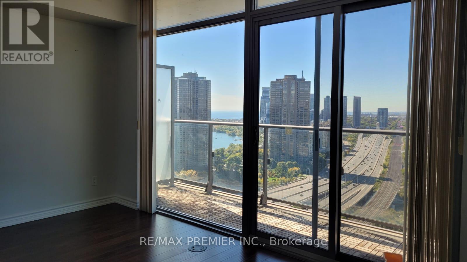 2906 - 105 The Queensway Avenue, Toronto, Ontario  M6S 5B5 - Photo 10 - W12438080