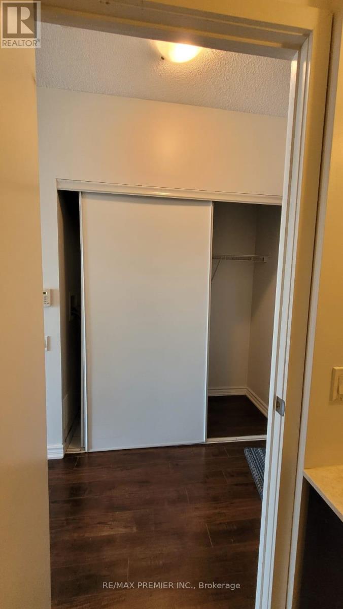 2906 - 105 The Queensway Avenue, Toronto, Ontario  M6S 5B5 - Photo 11 - W12438080