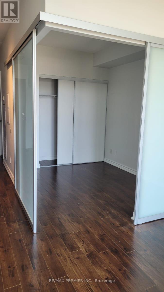 2906 - 105 The Queensway Avenue, Toronto, Ontario  M6S 5B5 - Photo 7 - W12438080