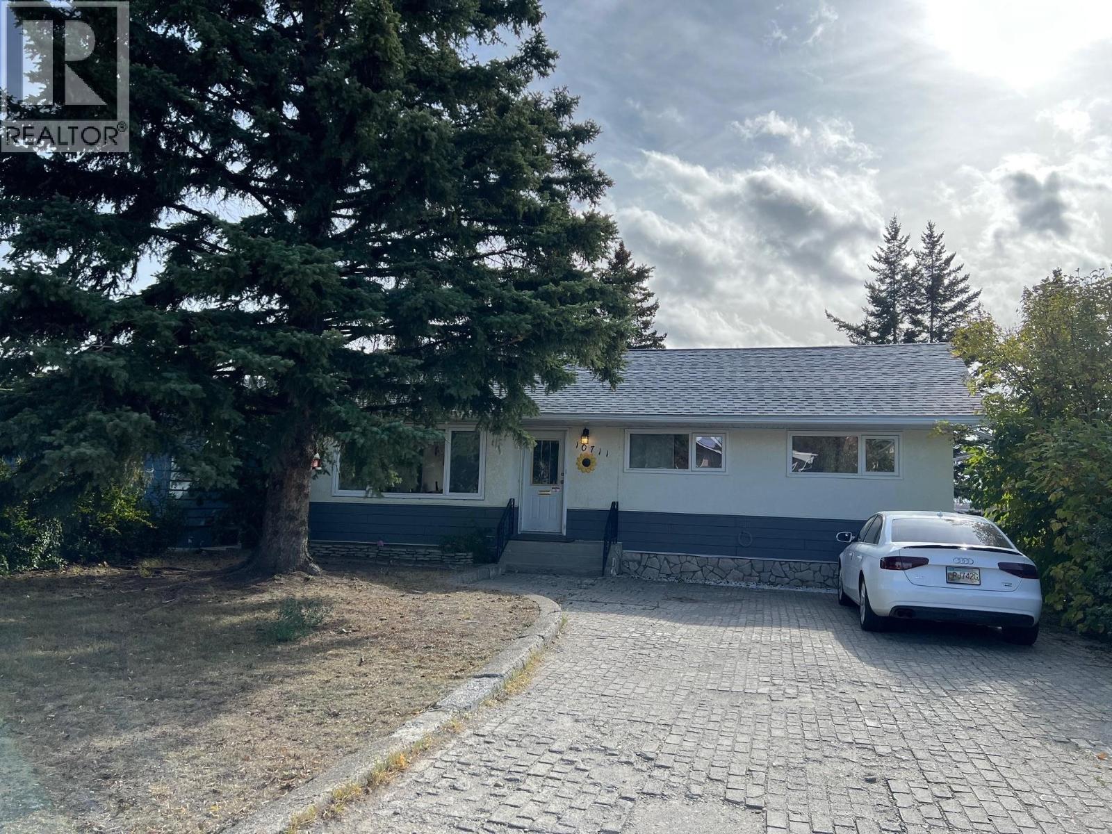 10711 103 AVENUE, Fort St. John, British Columbia