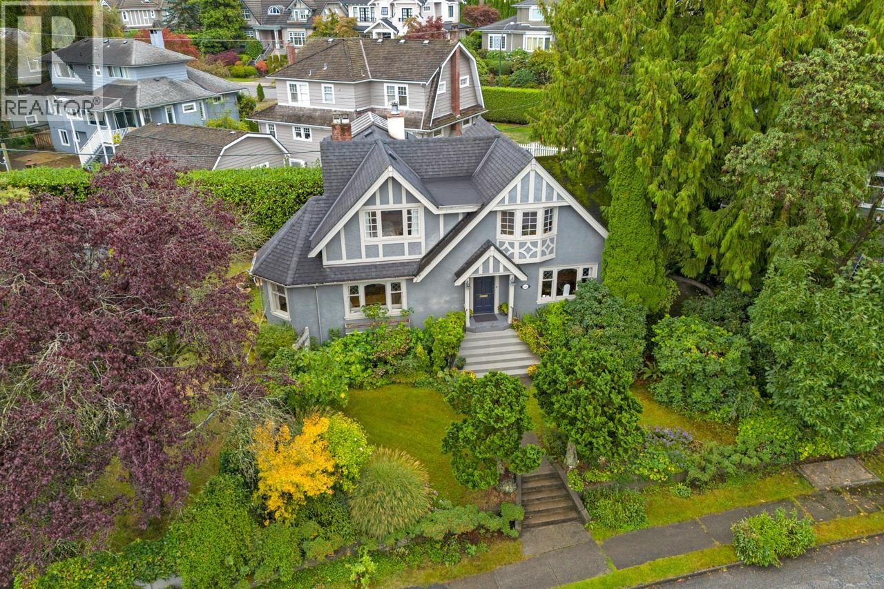 1926 ASPEN AVENUE, Vancouver, British Columbia