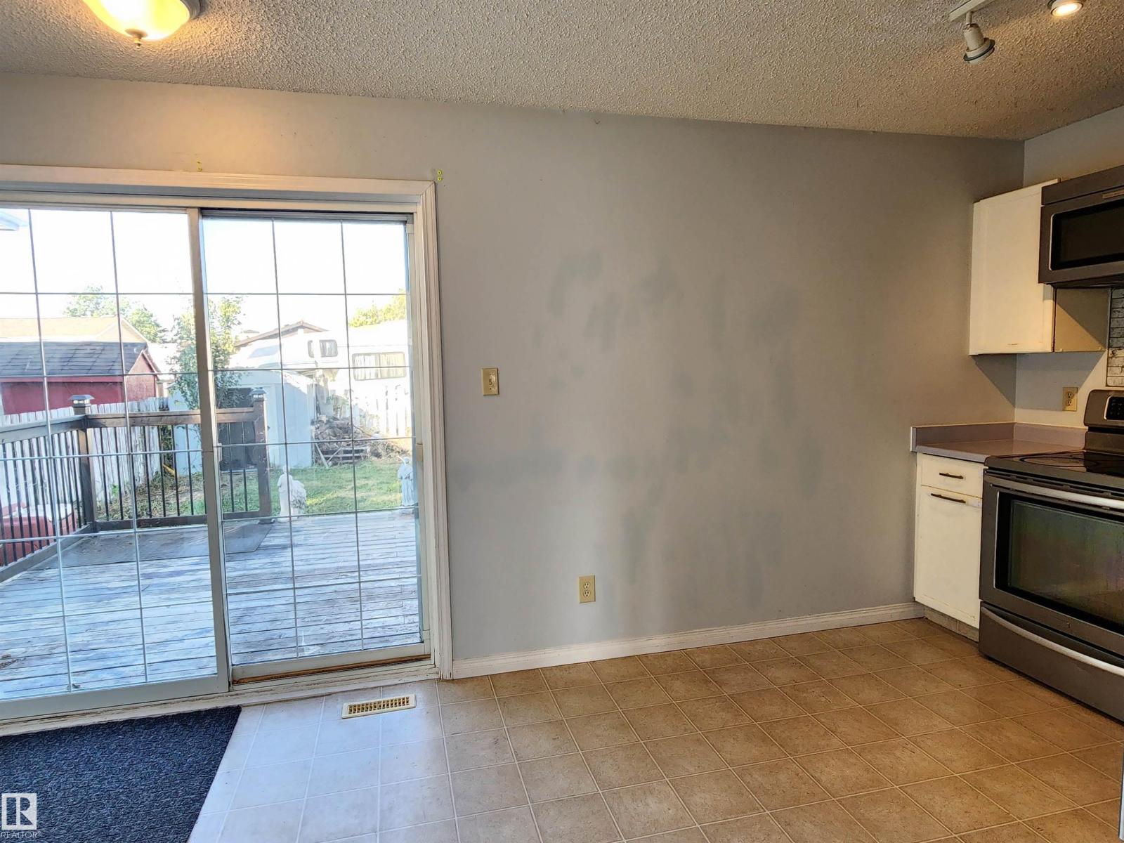 4138 36 St Nw, Edmonton, Alberta  T6L 5M6 - Photo 14 - E4458440