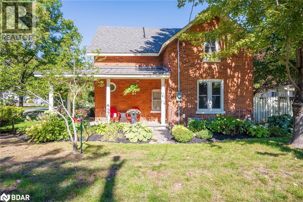 17 Frances Street N, Barrie, Ontario  L4N 1Z3 - Photo 2 - 40772376