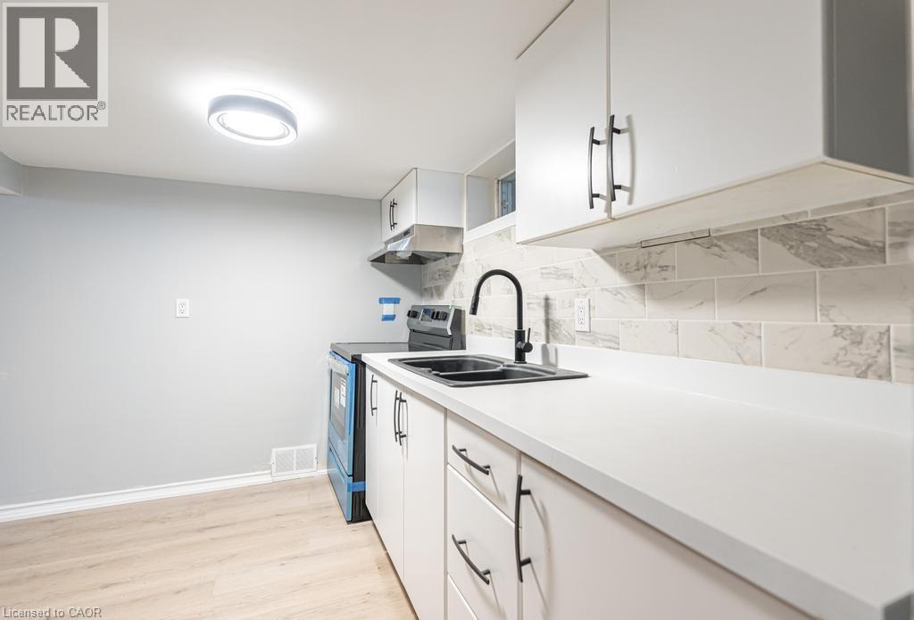 99 East 36th Street Unit# 2, Hamilton, Ontario  L8V 3Z2 - Photo 3 - 40775426