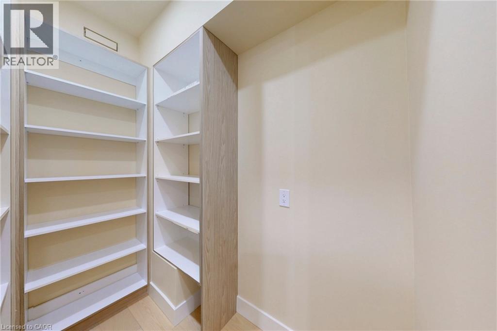 28 Dunsmore Gardens, Toronto, Ontario  M3H 3M2 - Photo 10 - 40775451