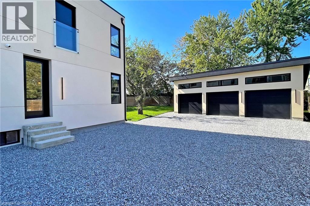 28 Dunsmore Gardens, Toronto, Ontario  M3H 3M2 - Photo 44 - 40775451