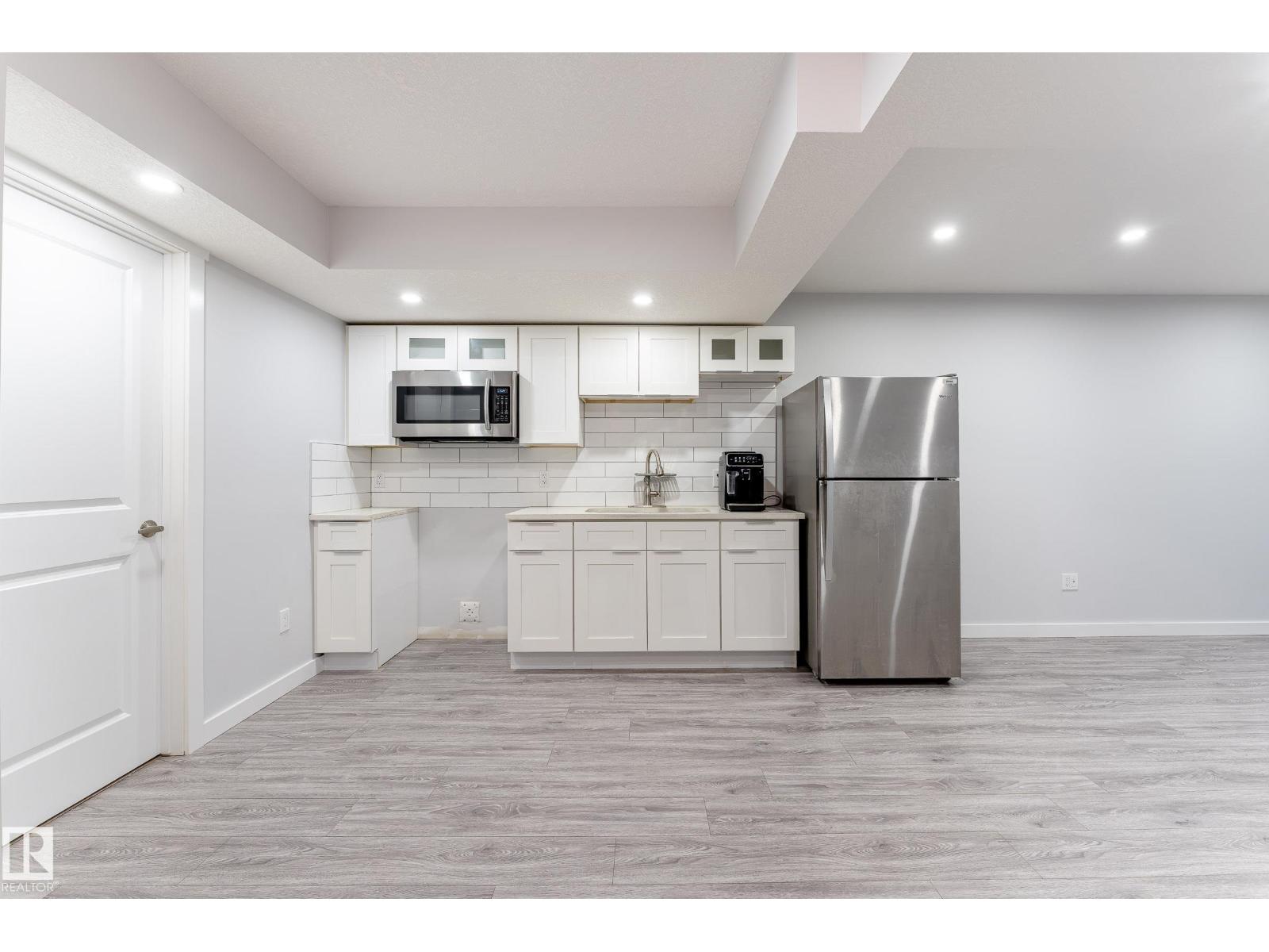 2402 Kelly Circle Sw, Edmonton, Alberta  T6W 4G3 - Photo 31 - E4460271