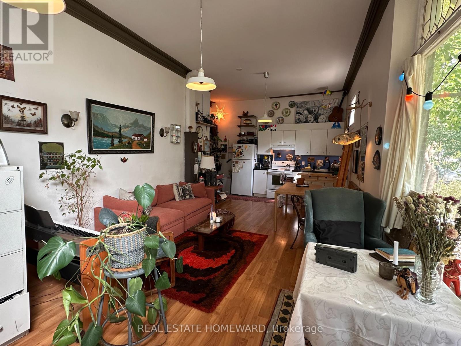 2 - 393 Christie Street, Toronto, Ontario  M6E 3C5 - Photo 2 - C12430438