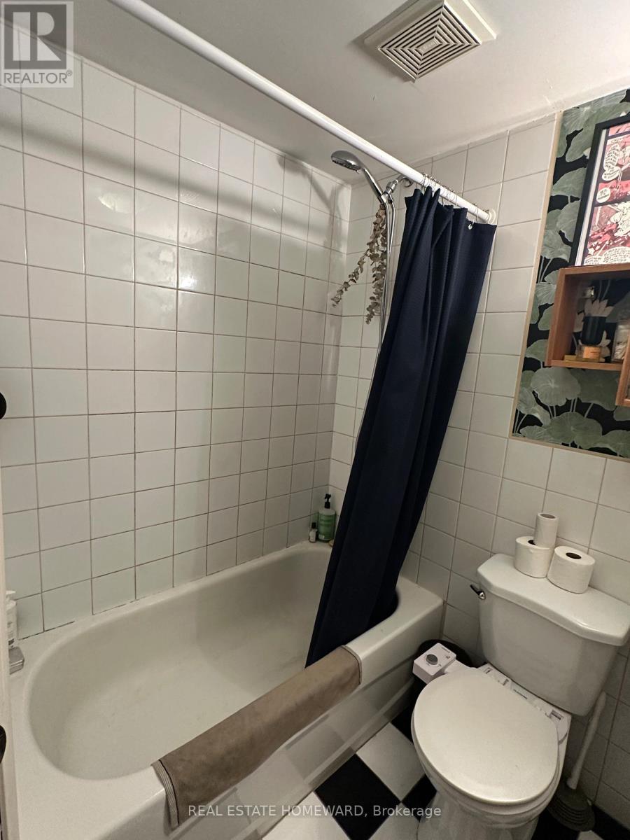 2 - 393 Christie Street, Toronto, Ontario  M6E 3C5 - Photo 19 - C12430438