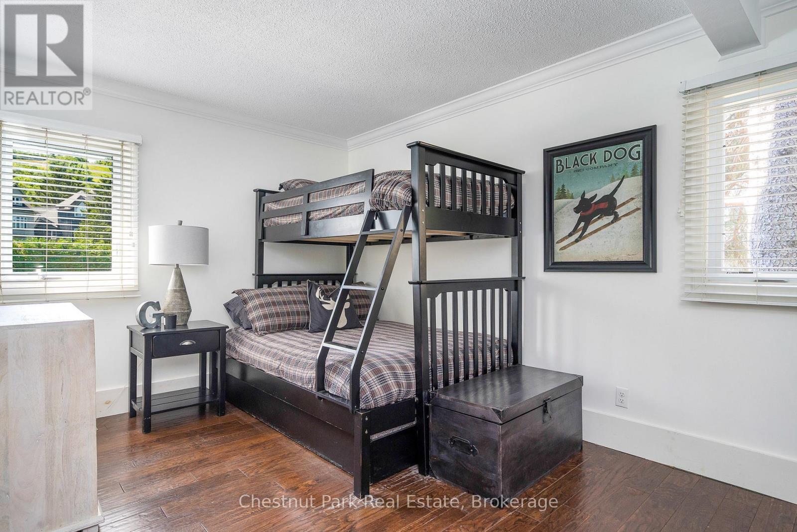 133 Carmichael Crescent, Blue Mountains, Ontario  L9Y 0R2 - Photo 15 - X12374940
