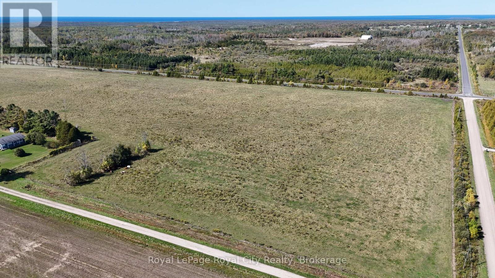 2 Belrose Road, Northern Bruce Peninsula, Ontario  N0H 2R0 - Photo 10 - X12436314