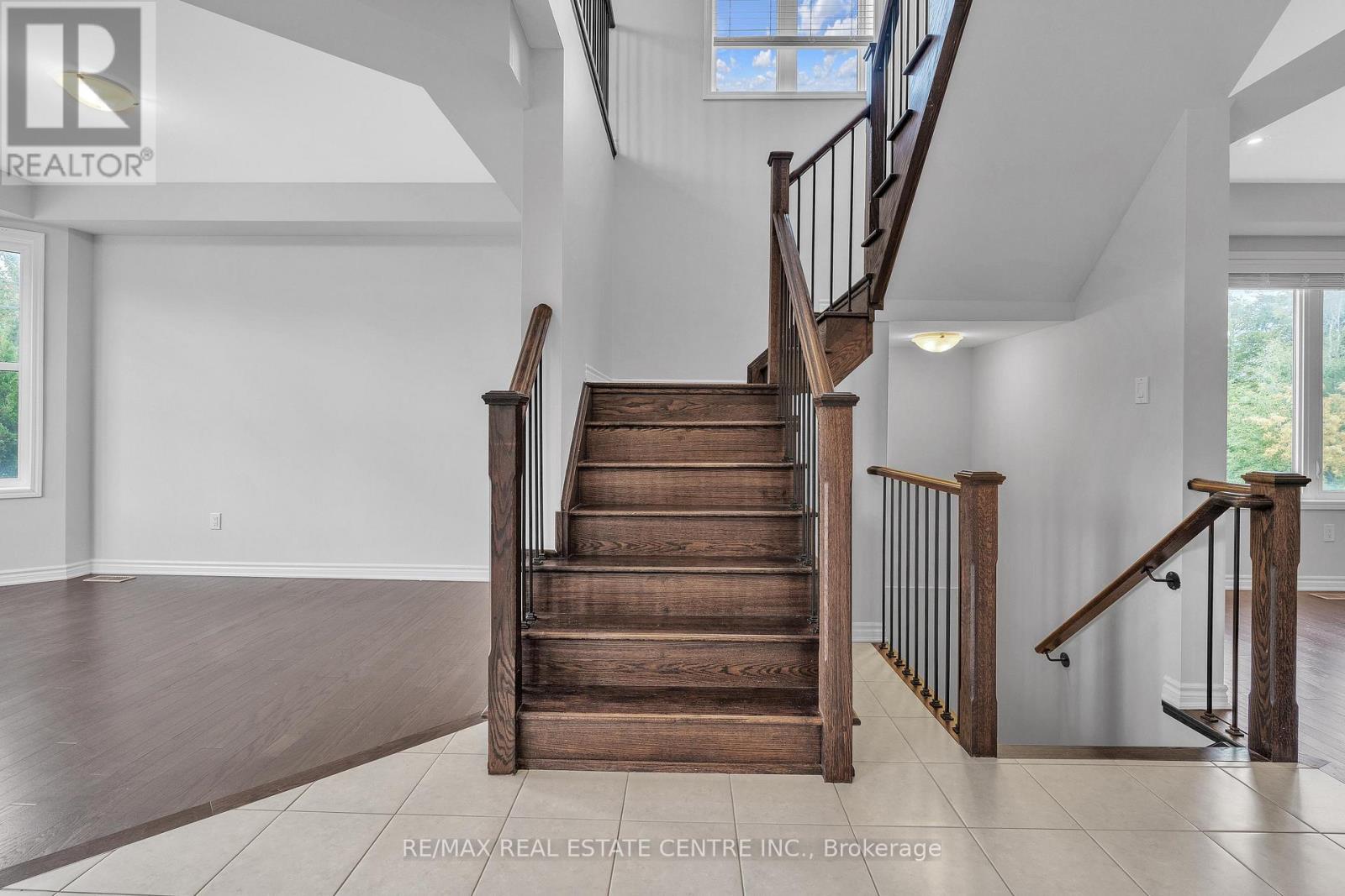 260 Shady Glen Crescent, Kitchener, Ontario  N2R 0J9 - Photo 10 - X12437960