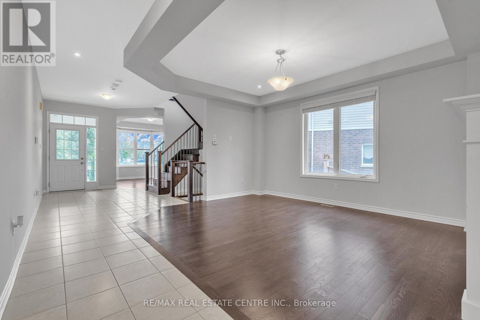 260 Shady Glen Crescent, Kitchener, Ontario  N2R 0J9 - Photo 12 - X12437960