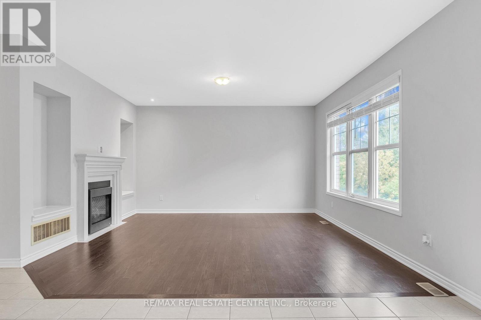 260 Shady Glen Crescent, Kitchener, Ontario  N2R 0J9 - Photo 13 - X12437960
