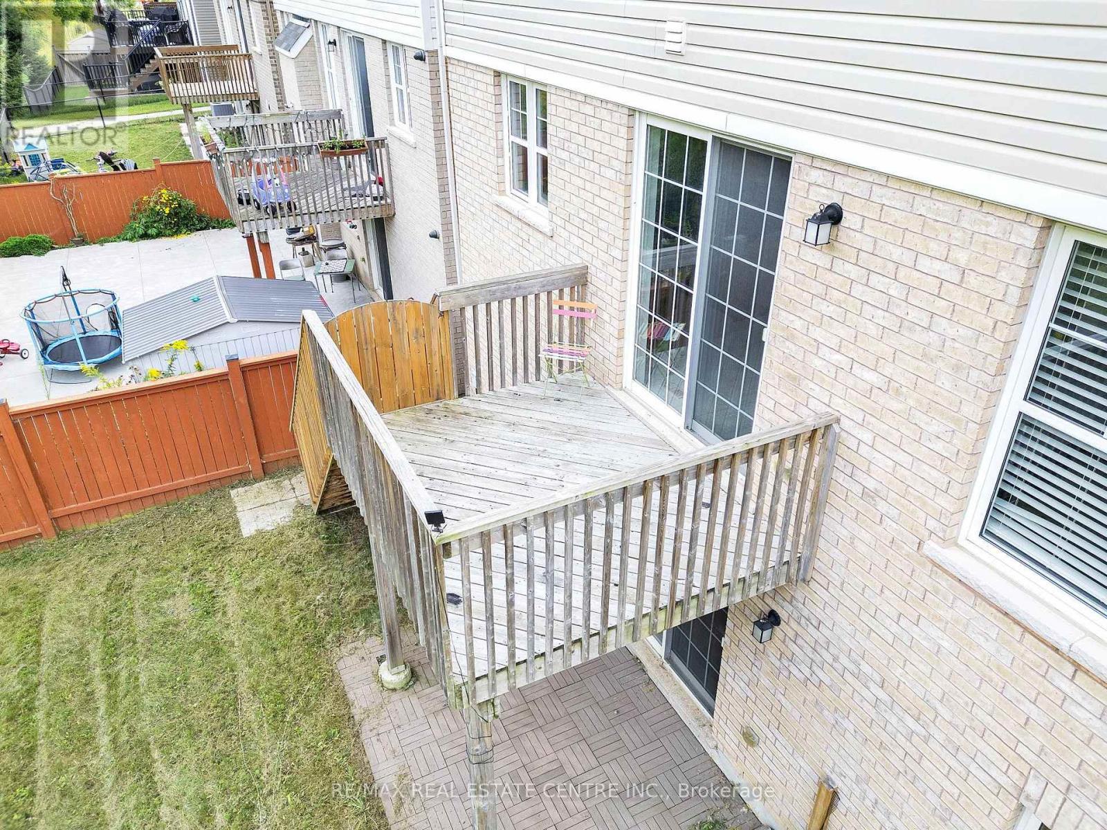 260 Shady Glen Crescent, Kitchener, Ontario  N2R 0J9 - Photo 49 - X12437960