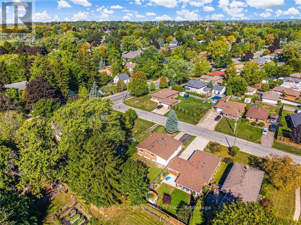 6122 Mayfair Drive, Niagara Falls, Ontario  L2J 1W1 - Photo 39 - X12438008
