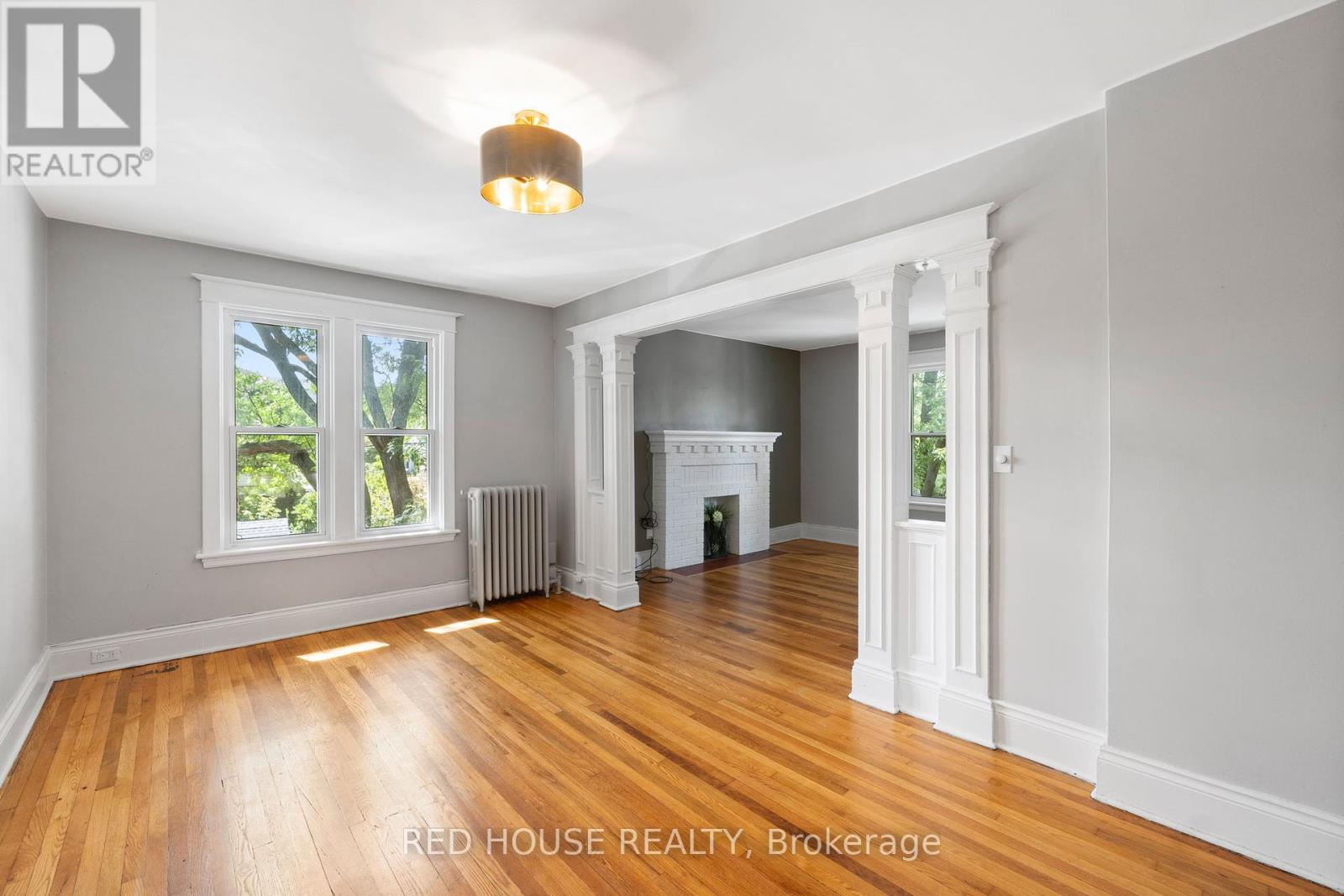 Unit 6 - 55 Balsam Avenue S, Hamilton, Ontario  L8M 3A9 - Photo 7 - X12438010