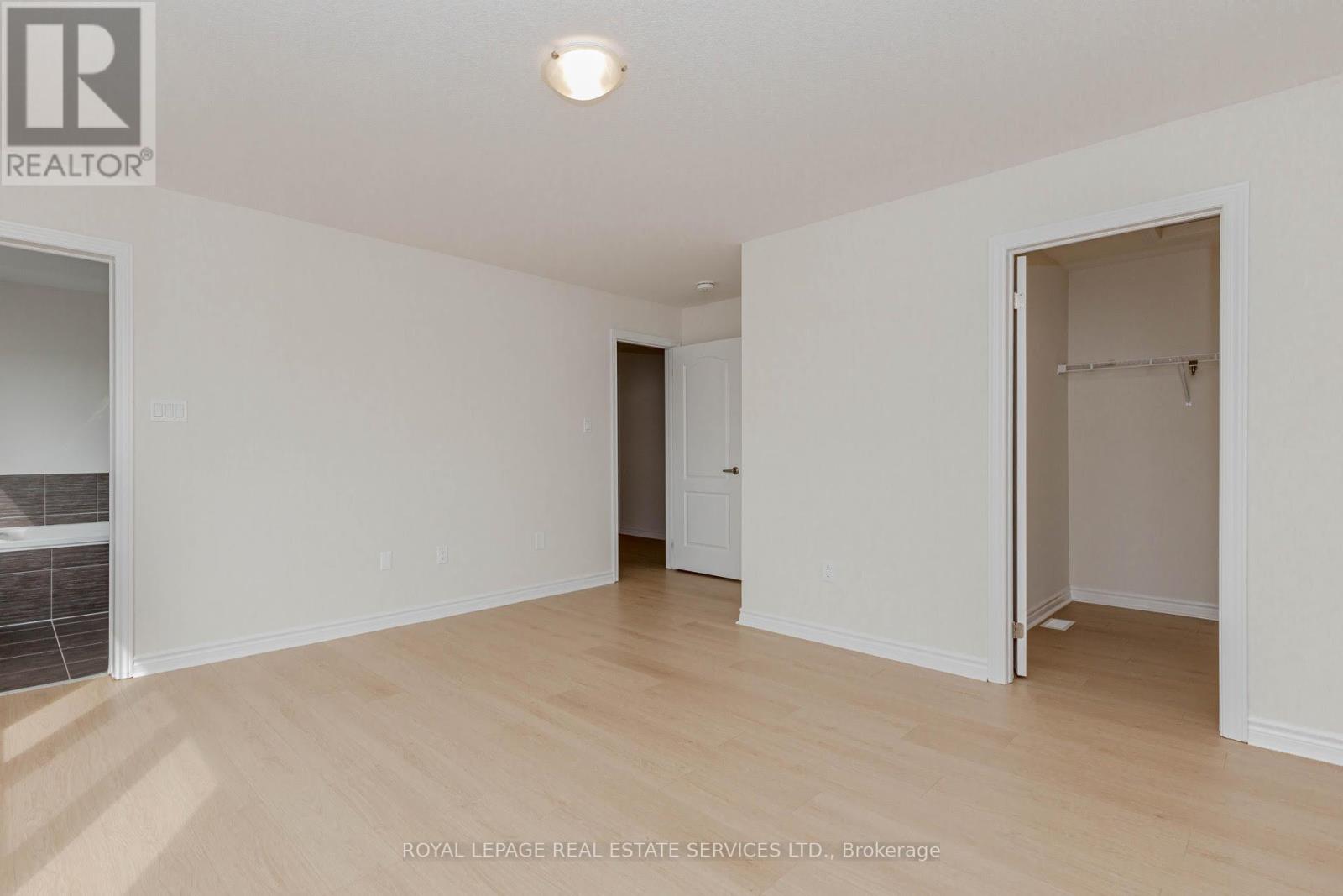 96 Explorer Way W, Thorold, Ontario  L2V 0K3 - Photo 20 - X12438059