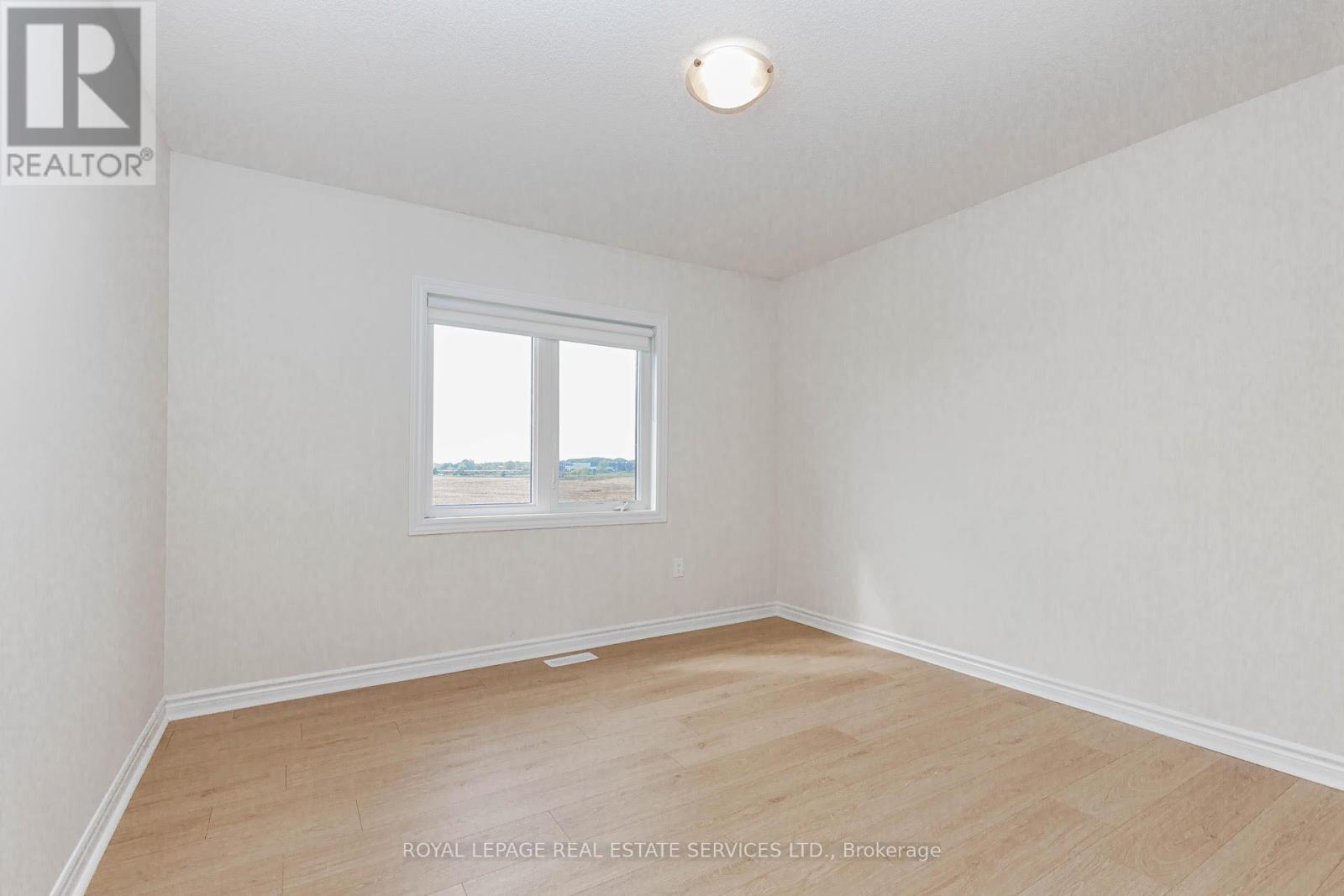 96 Explorer Way W, Thorold, Ontario  L2V 0K3 - Photo 24 - X12438059