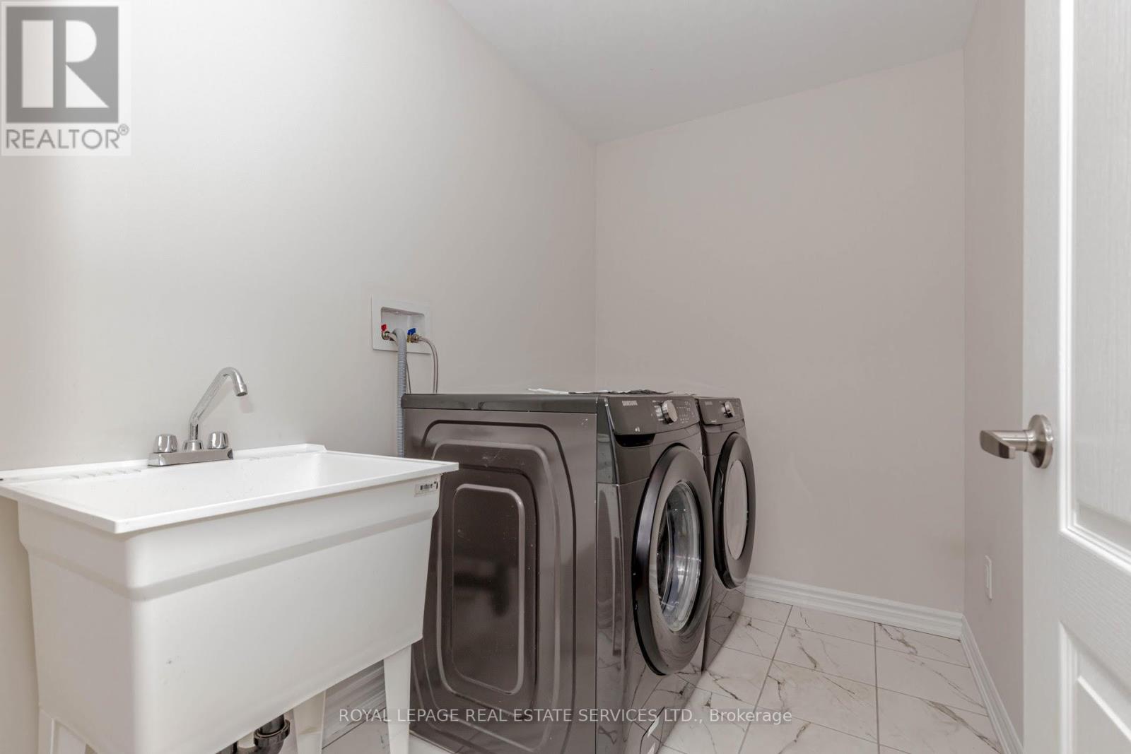 96 Explorer Way W, Thorold, Ontario  L2V 0K3 - Photo 30 - X12438059