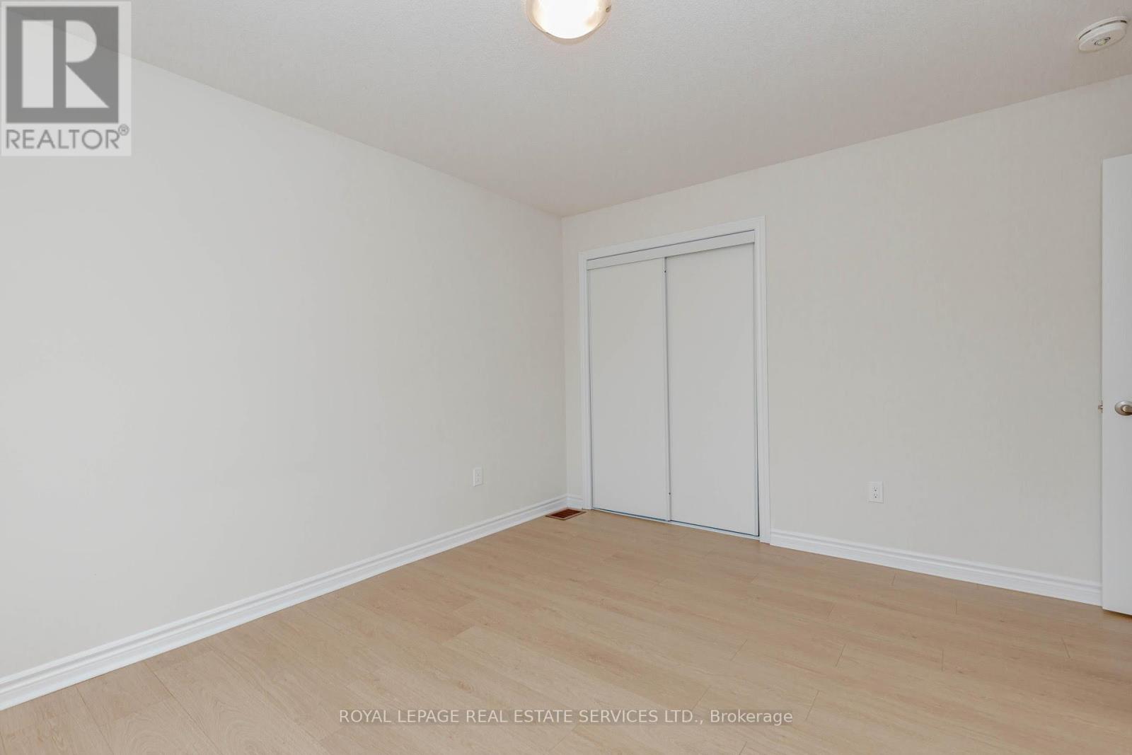 96 Explorer Way W, Thorold, Ontario  L2V 0K3 - Photo 33 - X12438059