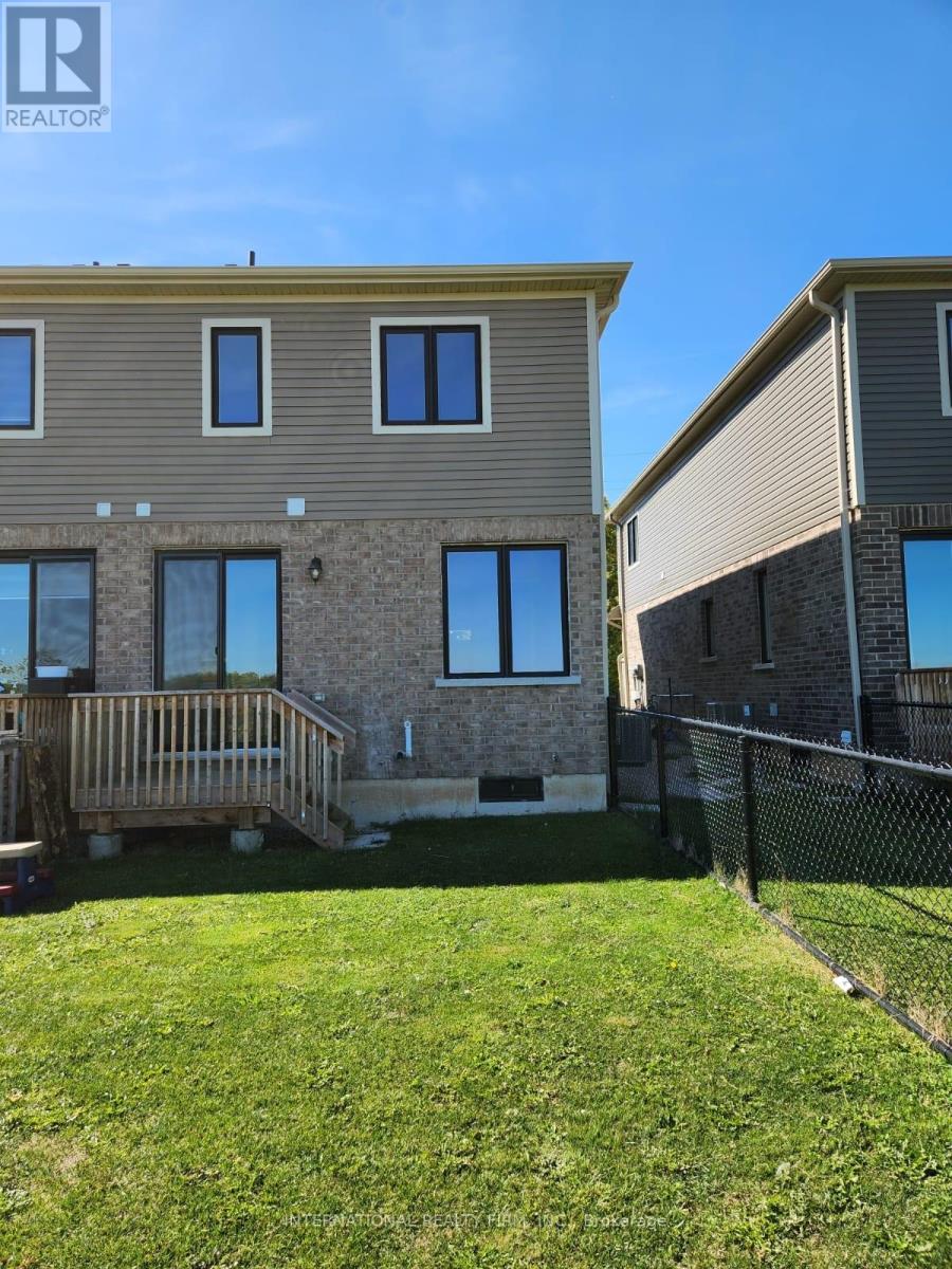 122 Middleton Street, Zorra, Ontario  N0M 2M0 - Photo 16 - X12438088
