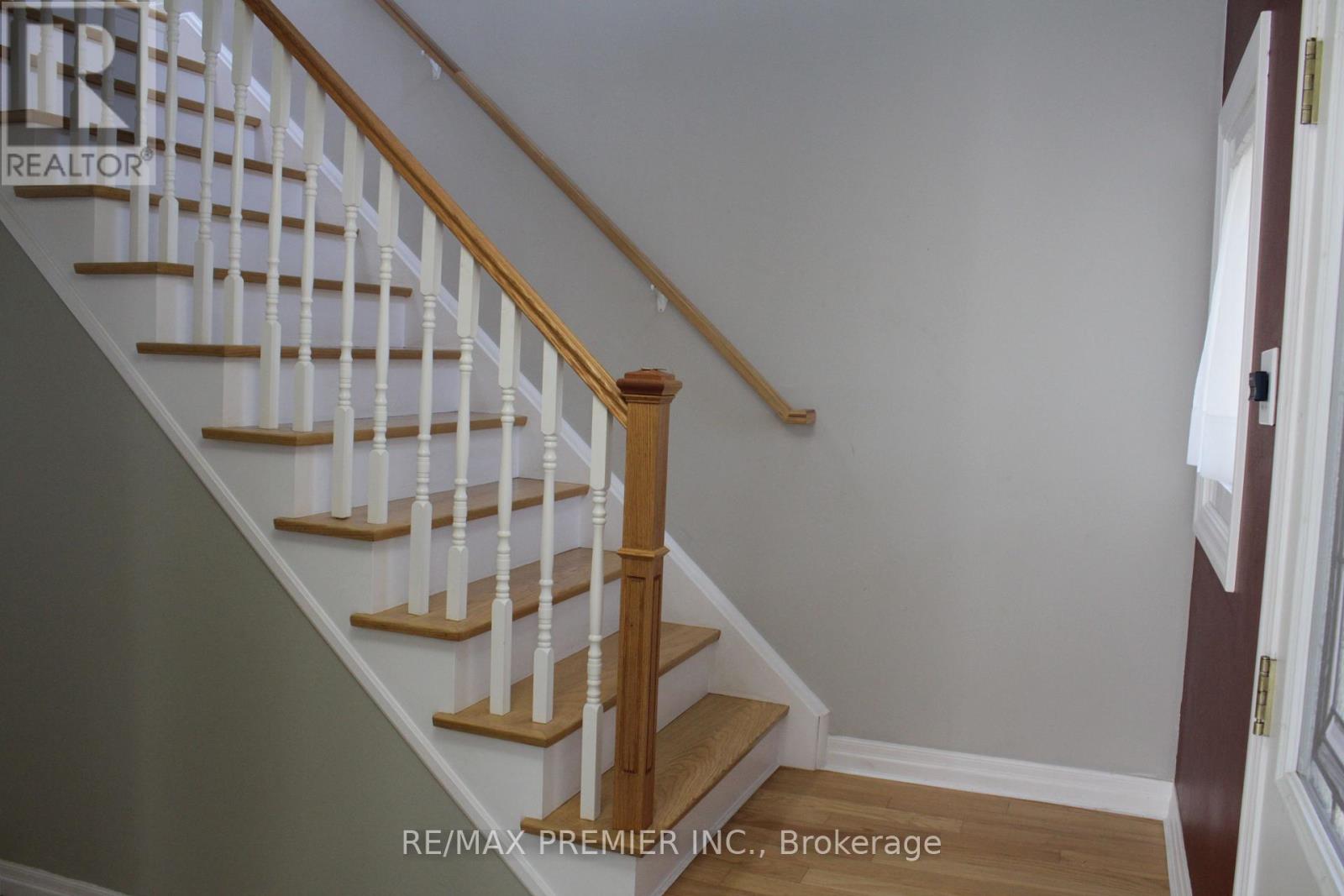 5502 Bourget Drive, Mississauga, Ontario  L5R 3A4 - Photo 15 - W12336477