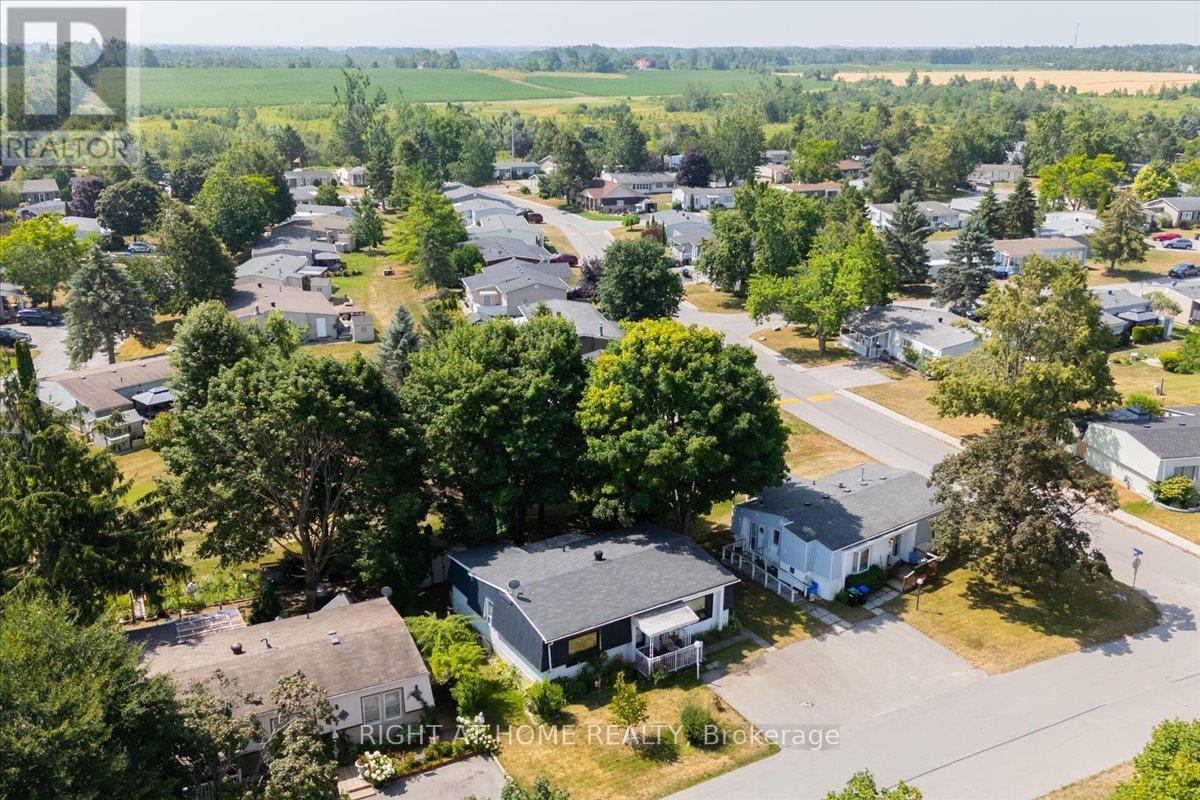 45 Linden Lane, Innisfil, Ontario  L9S 1P2 - Photo 22 - N12307847