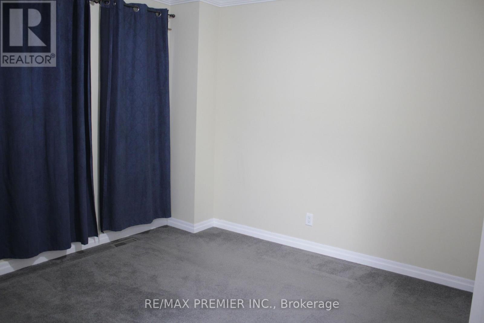 5502 Bourget Drive, Mississauga, Ontario  L5R 3A4 - Photo 21 - W12336477