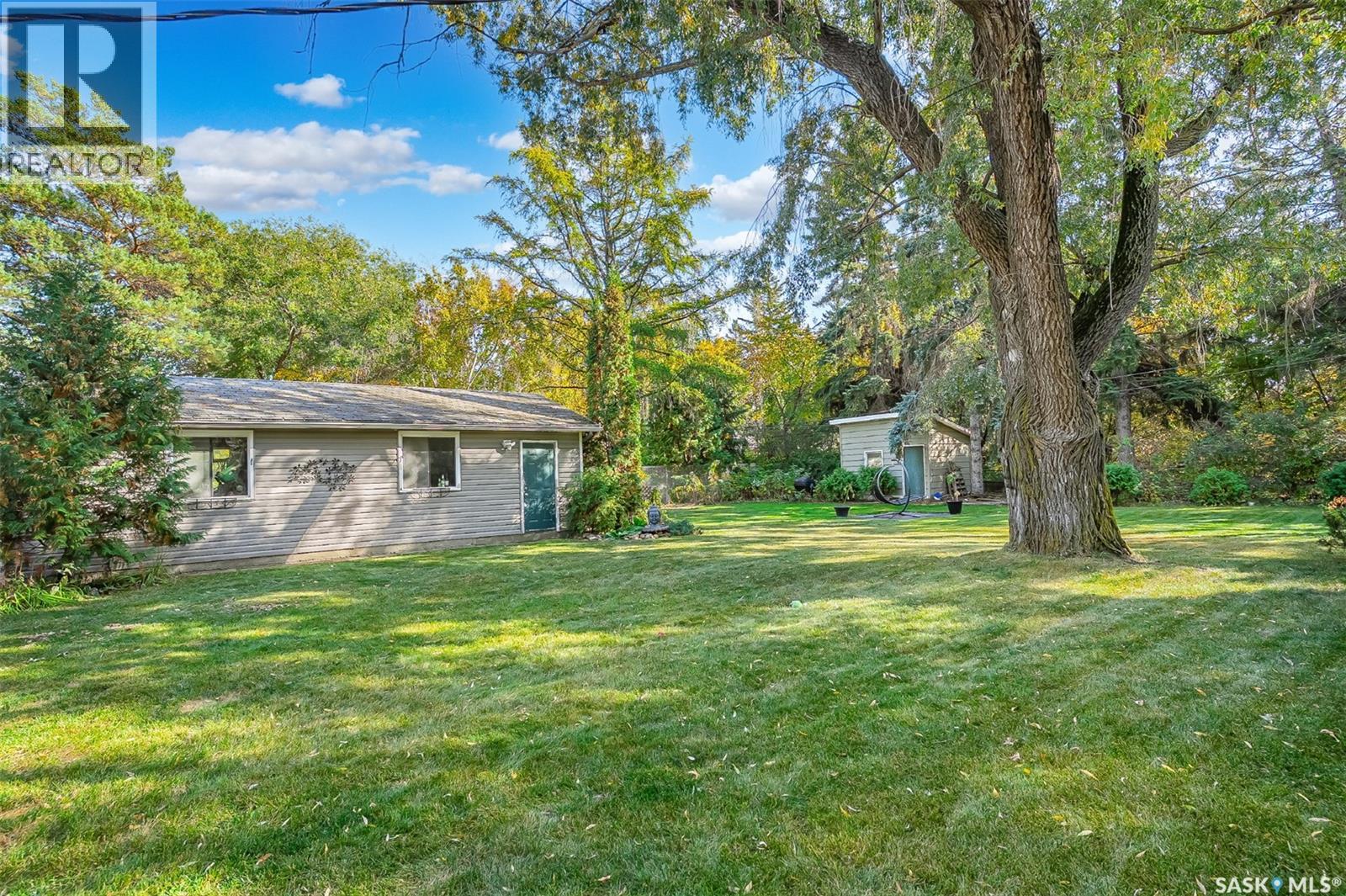 3213 Caen Street, Saskatoon, Saskatchewan  S7M 3N9 - Photo 3 - SK019741