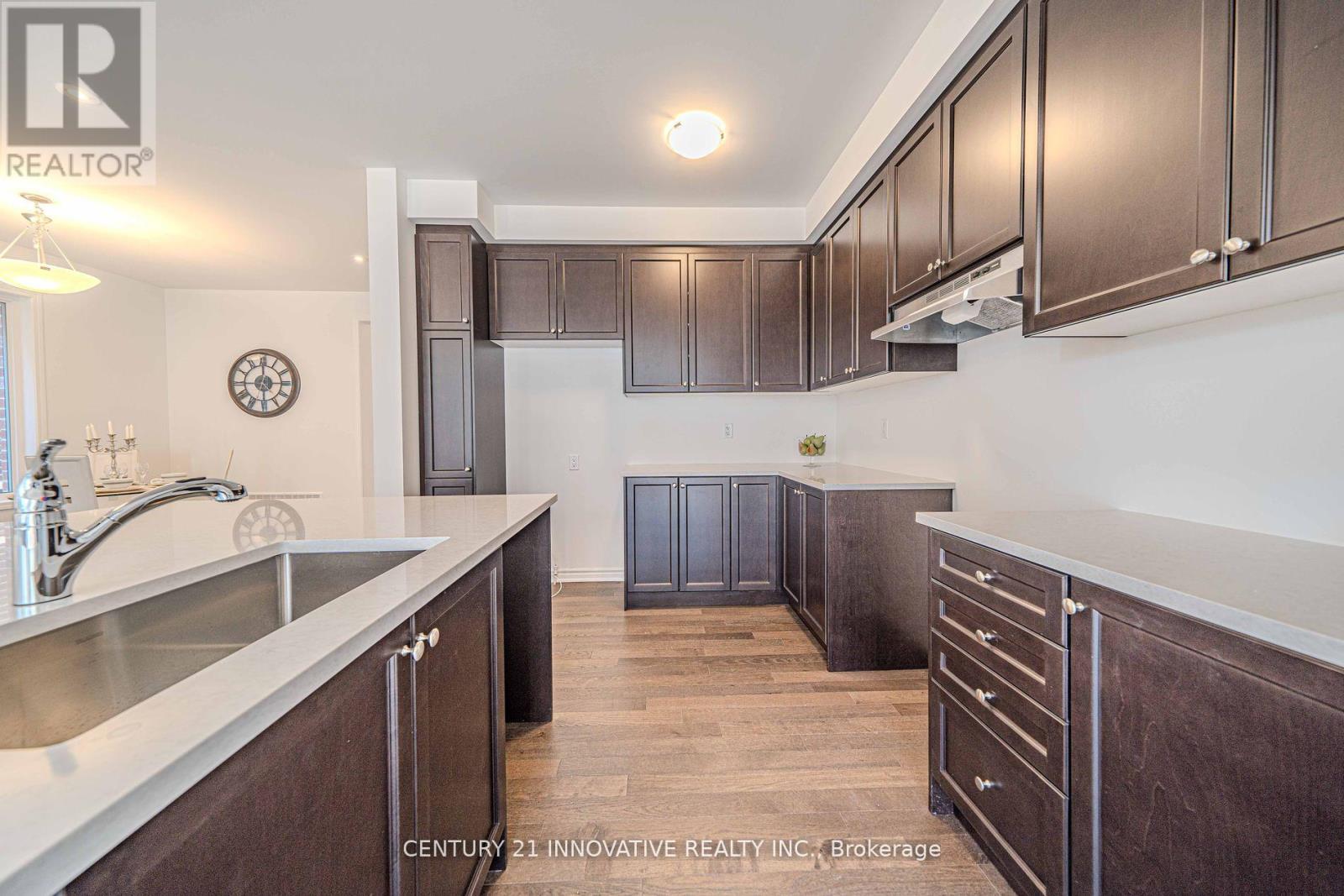 1849 Passionfruit Grove, Pickering, Ontario  L1Y 0B5 - Photo 13 - E12437052