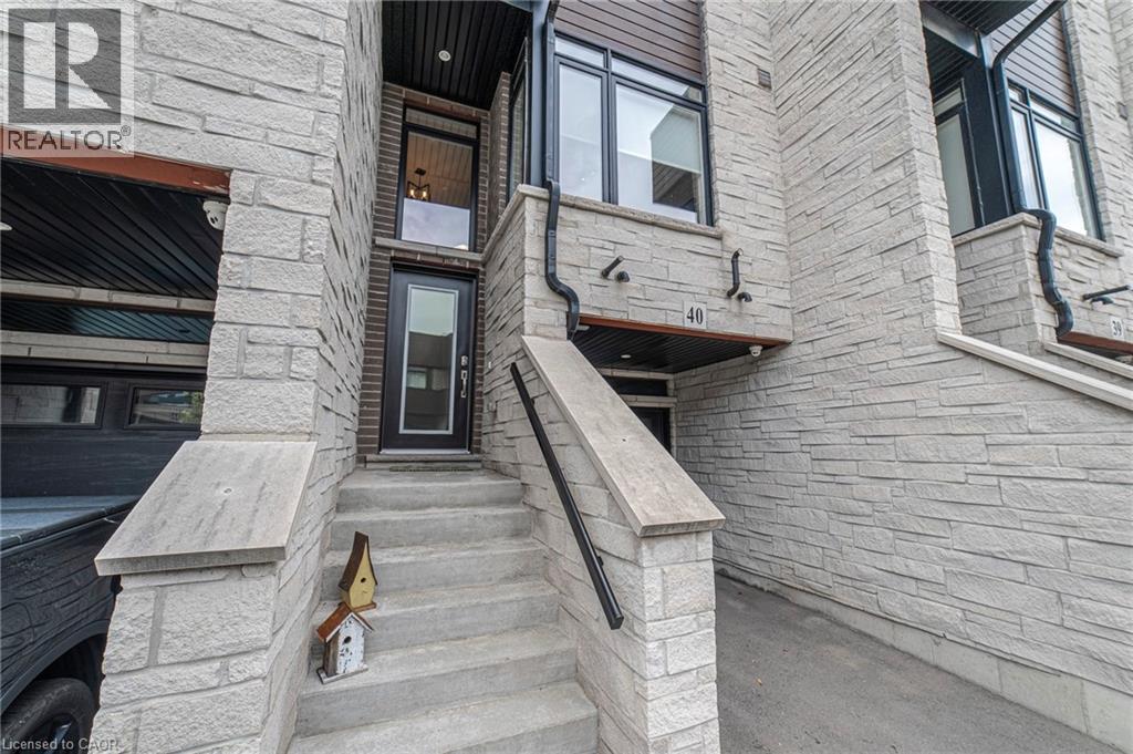 35 Midhurst Heights Unit# 40, Stoney Creek, Ontario  L8J 0K9 - Photo 1 - 40764077