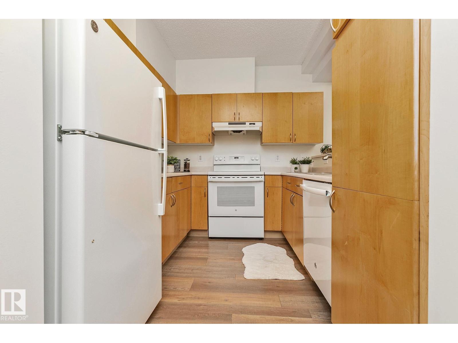 #204 8108 109 St Nw, Edmonton, Alberta  T6G 2V7 - Photo 10 - E4460273