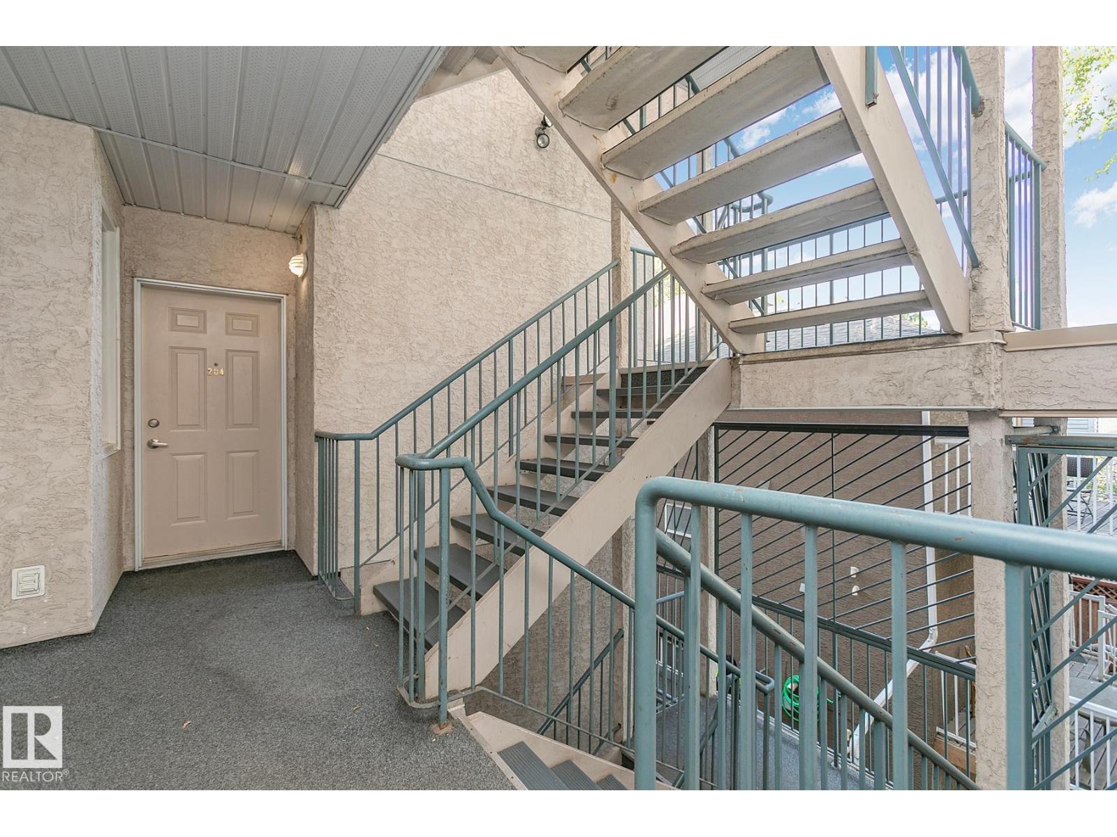 #204 8108 109 St Nw, Edmonton, Alberta  T6G 2V7 - Photo 4 - E4460273