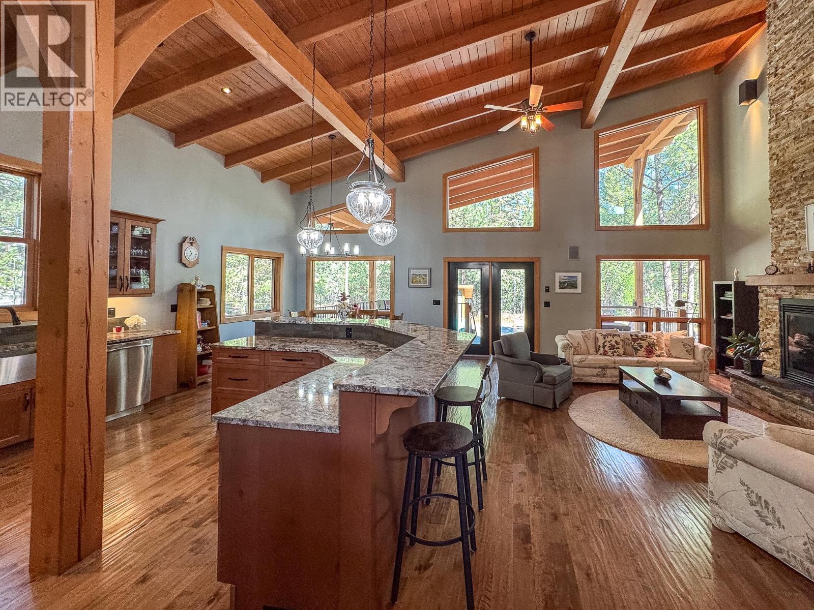 184 River Drive, Cranbrook, British Columbia V1C 0C6 - Photo 12 - 10346264