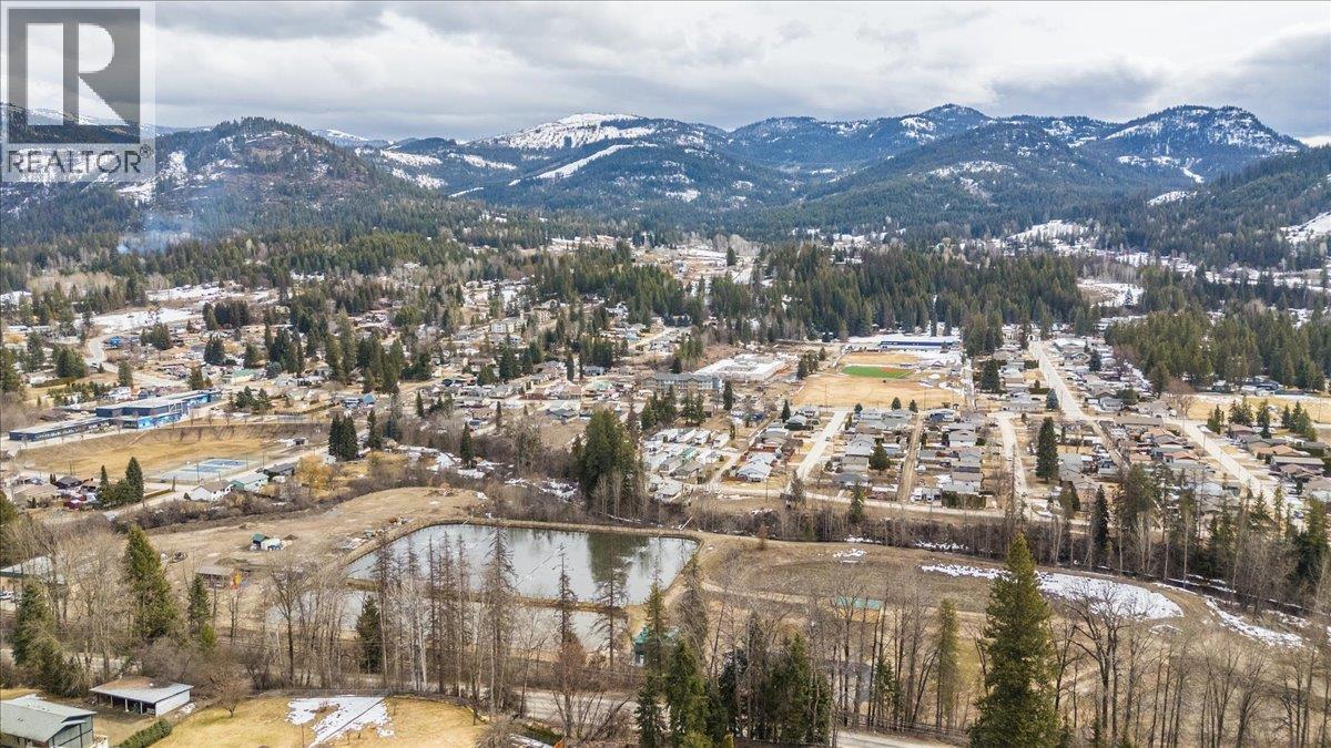 1778 Second Street Lot# 5, Fruitvale, British Columbia  V0G 1L0 - Photo 9 - 10364479