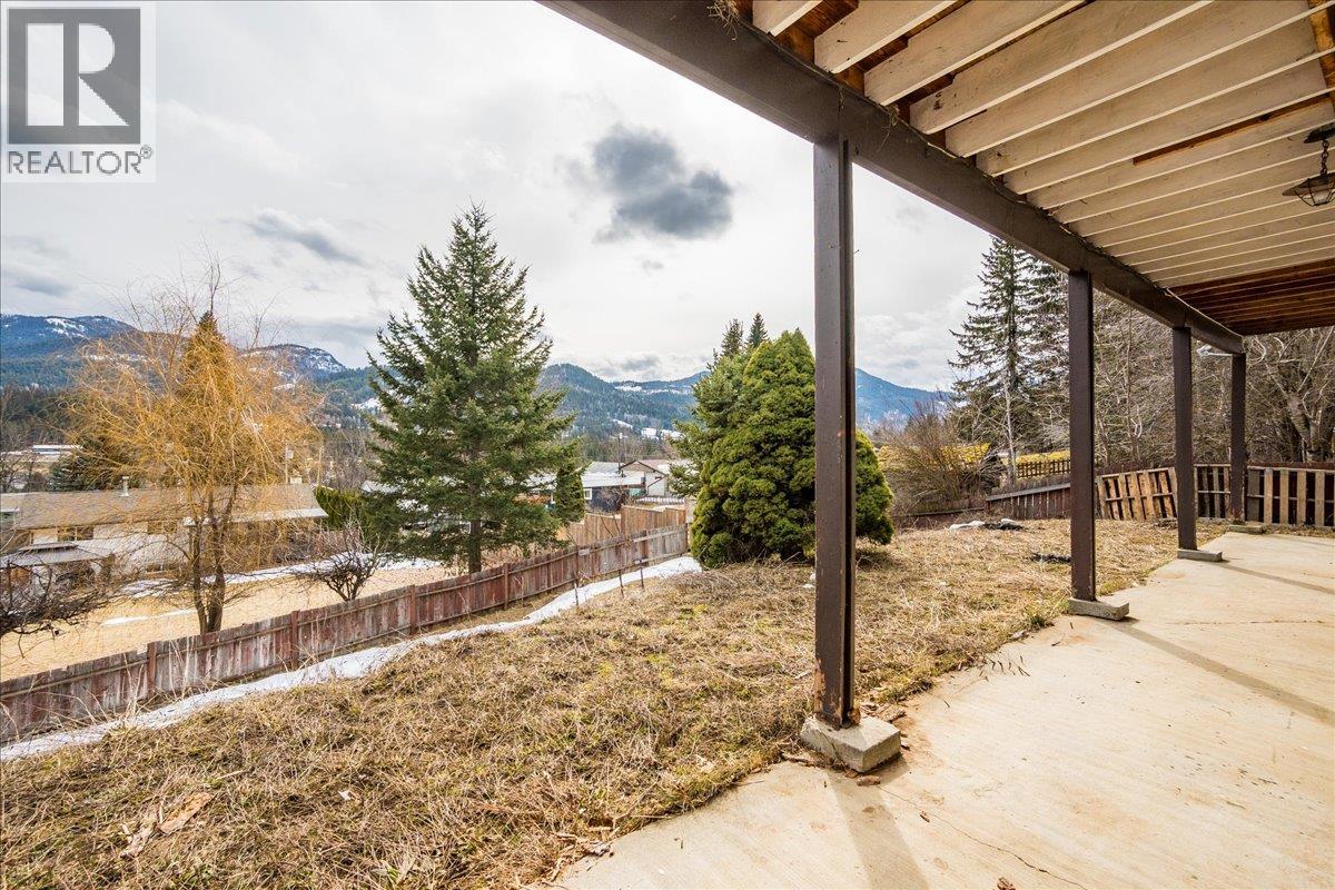 1778 Second Street Lot# 5, Fruitvale, British Columbia  V0G 1L0 - Photo 66 - 10364479