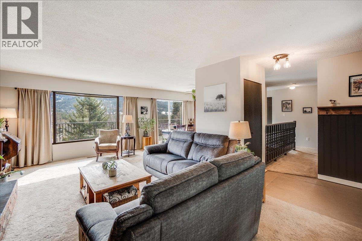 1778 Second Street Lot# 5, Fruitvale, British Columbia  V0G 1L0 - Photo 10 - 10364479