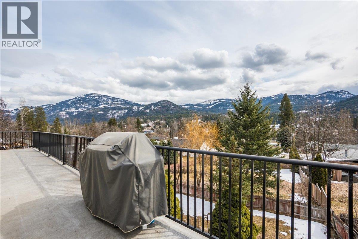 1778 Second Street Lot# 5, Fruitvale, British Columbia  V0G 1L0 - Photo 64 - 10364479