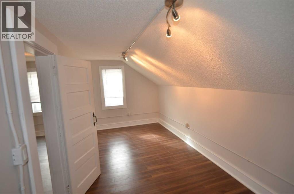 104 Railway Street, Carseland, Alberta  T0J 0M0 - Photo 13 - A2260732