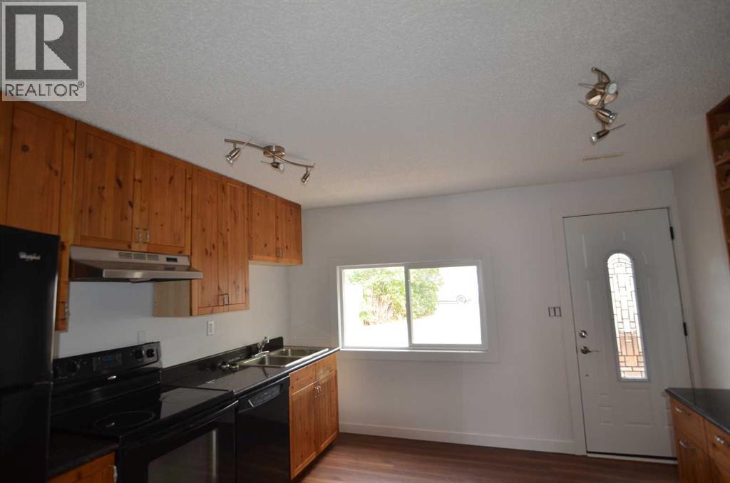 104 Railway Street, Carseland, Alberta  T0J 0M0 - Photo 3 - A2260732