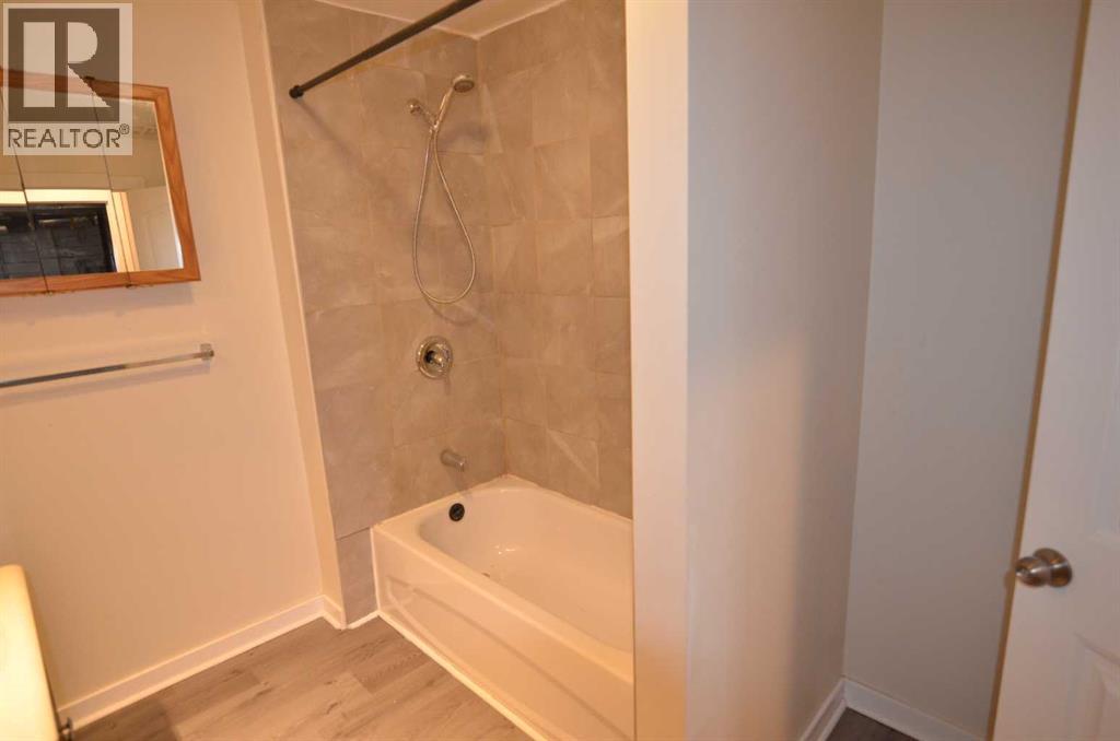 104 Railway Street, Carseland, Alberta  T0J 0M0 - Photo 8 - A2260732