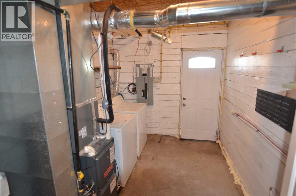 104 Railway Street, Carseland, Alberta  T0J 0M0 - Photo 9 - A2260732