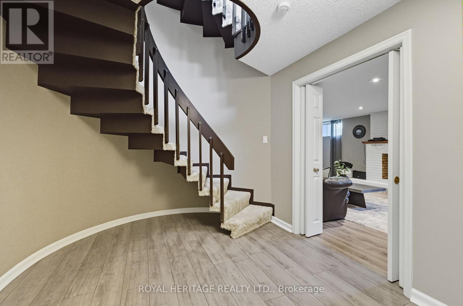 1014 Tiffany Circle, Oshawa, Ontario  L1G 7S1 - Photo 31 - E12438314